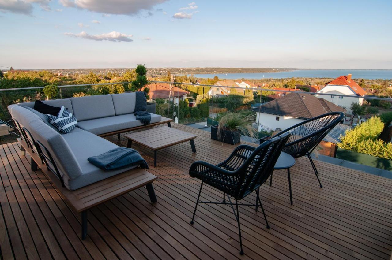 Skyline Resort Balatonalmádi エクステリア 写真