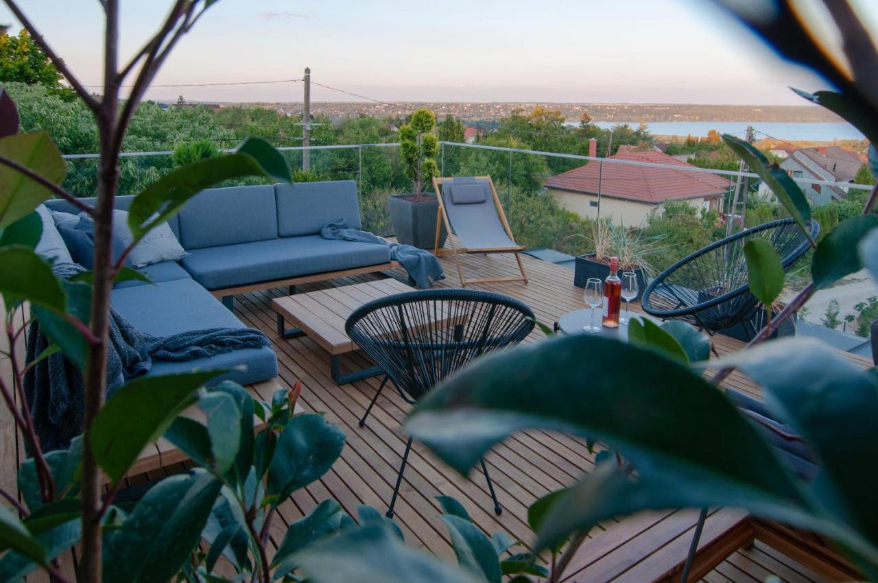 Skyline Resort Balatonalmádi エクステリア 写真