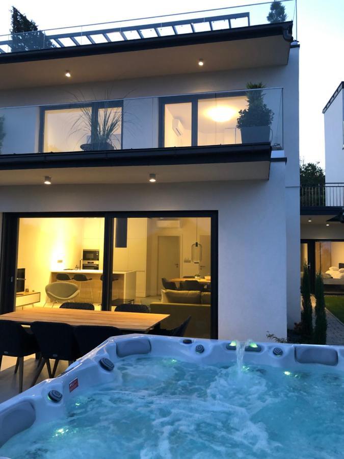 Skyline Resort Balatonalmádi エクステリア 写真