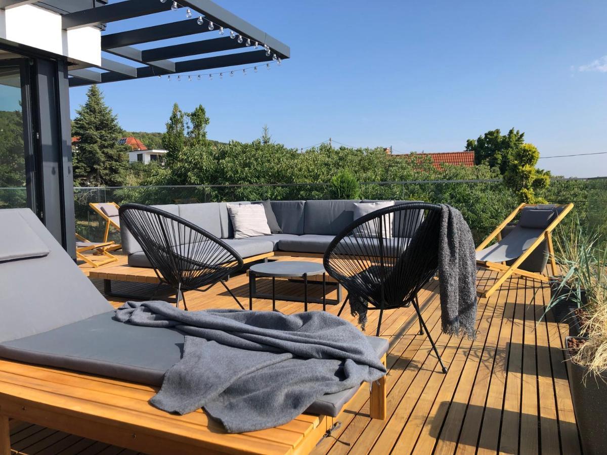 Skyline Resort Balatonalmádi エクステリア 写真