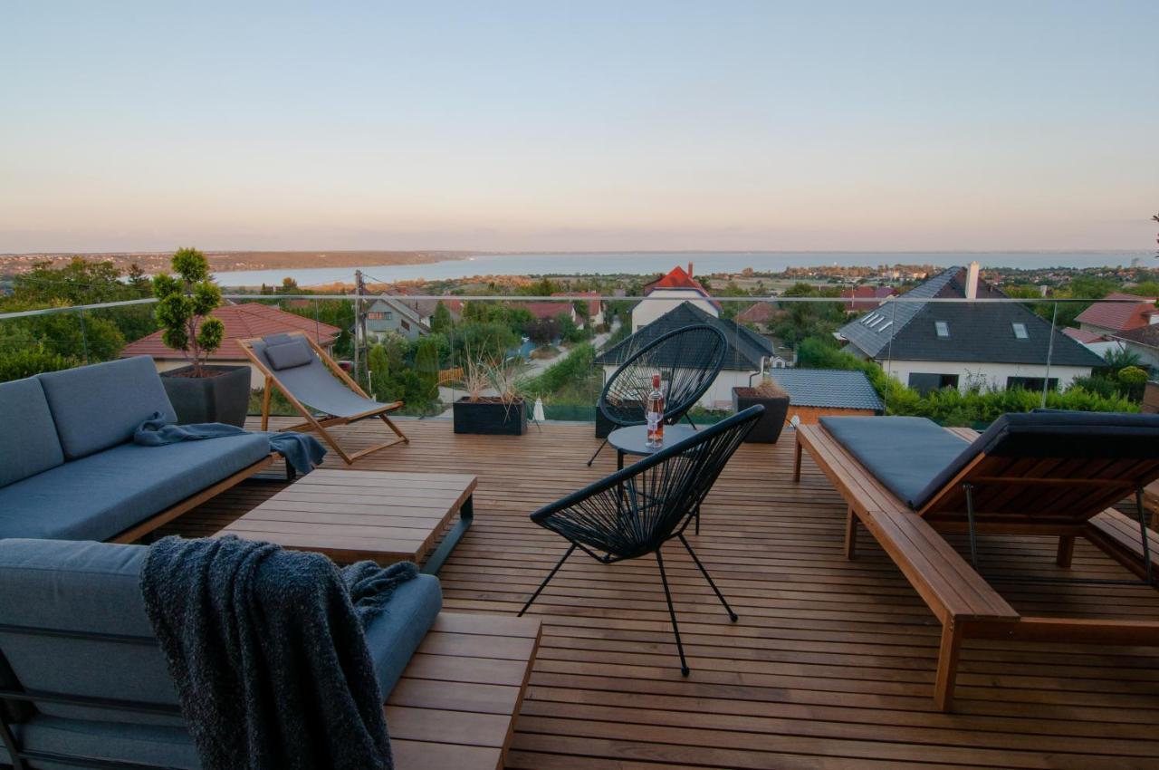 Skyline Resort Balatonalmádi エクステリア 写真